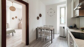 Unclassified image, 2 of 26, button - Lidia's Home (Cernobbio)