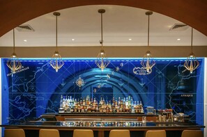 Bar (on property) - Cozy Oasis in a Luxury Hotel w/Daily Cleaning (Fort Lauderdale)