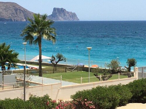 Apartment with breathtaking sea and mountain views at Cap Negret in Altea