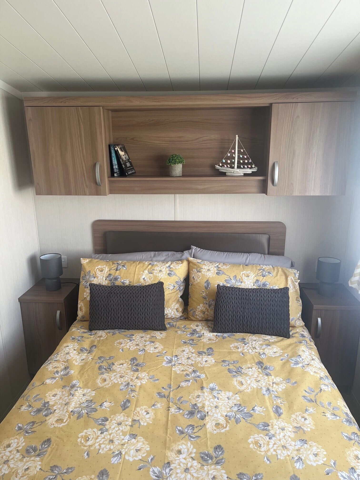 Cabin | 2 bilik tidur, seterika/papan seterika, Wi-fi percuma, cadar katil 