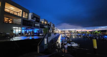 Vacation apartment "Zwenkauer See" - directly at the Zwenkau forest pool