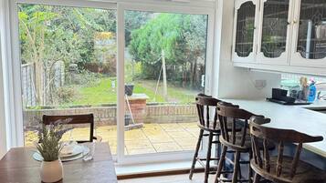 House | Dining