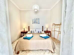 4 bedrooms, in-room safe, iron/ironing board, travel crib