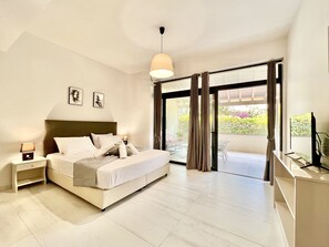 9 habitaciones, tabla de planchar con plancha y wifi gratis