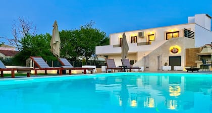 Beach Villa Verano with private pool