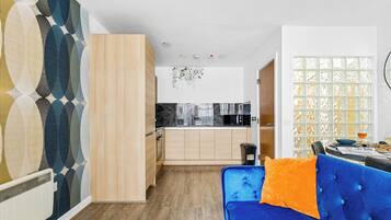 Apartment | Living area | TV