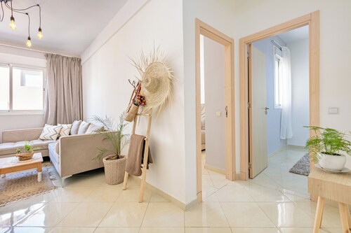 Modern corporate apartment with 2 bedrooms and WiFi, AC in gorgeous Marrakech