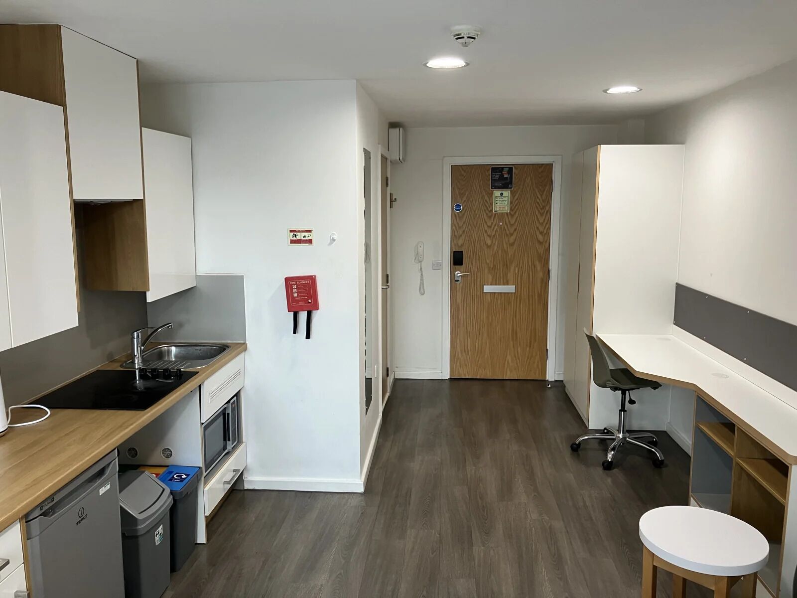 إستديو - لغير المدخنين | واي فاي مجانًا