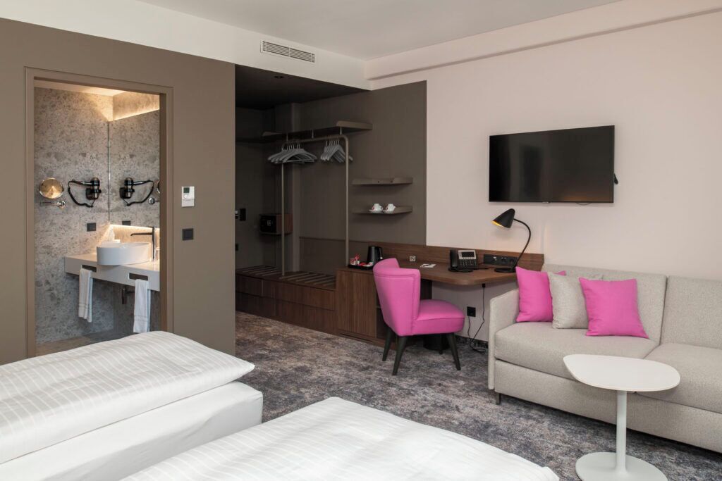 Superior Double or Twin Room, Garden View | Minibar, in-room safe, desk, laptop workspace