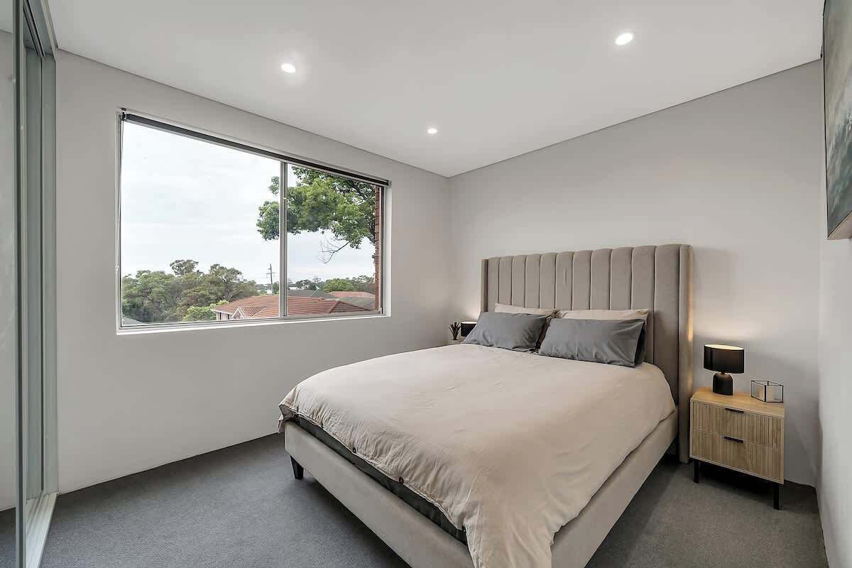 2 slaapkamers, een strijkplank/strijkijzer, gratis wifi, beddengoed