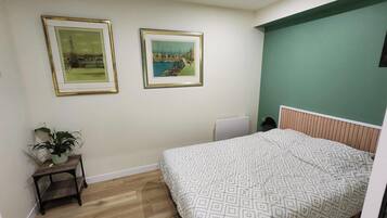 1 camera, Wi-Fi, lenzuola