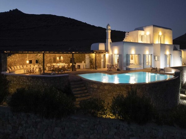 Pool - Villa With Panoramic sea Views (Mykonos)
