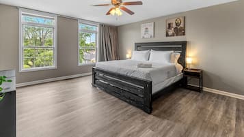 3 habitaciones, tabla de planchar con plancha, wifi y ropa de cama