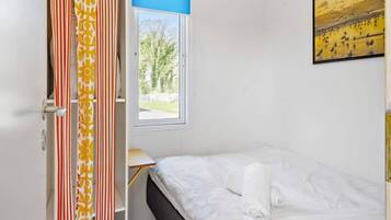 House | 2 bedrooms, individually furnished