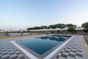 Kolam renang