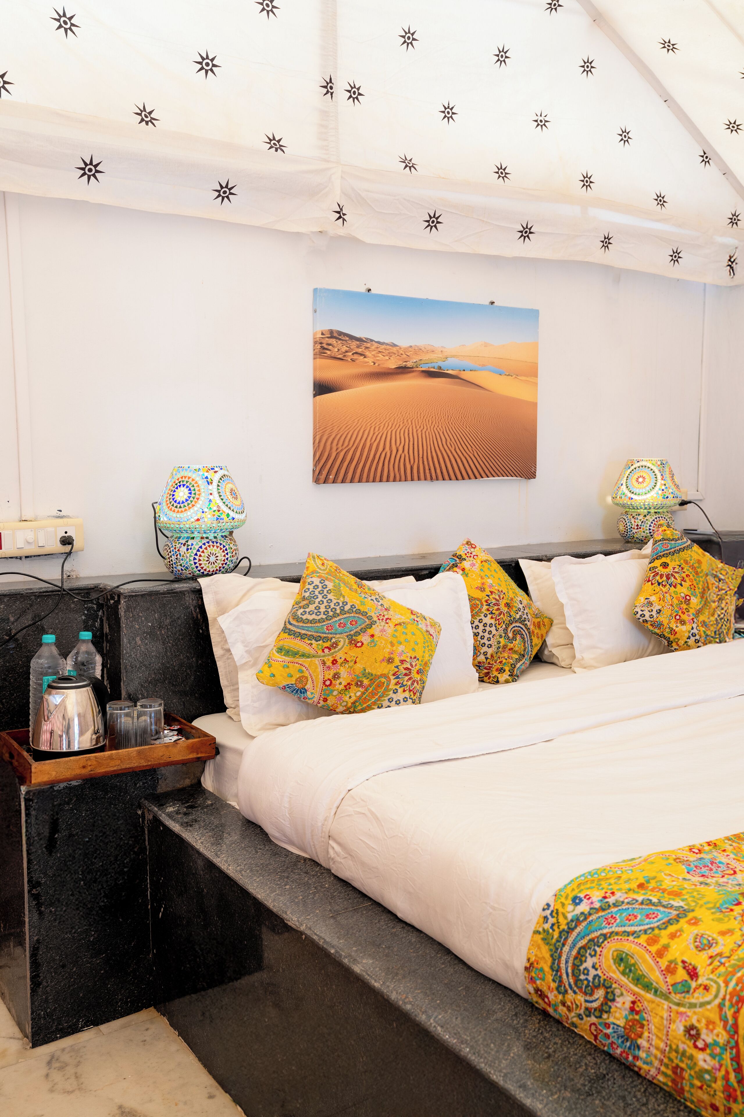 テント | 1 室のベッドルーム、デスク、WiFi (無料)