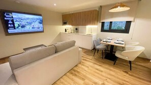 Deluxe Loft | Living area - Sanxenxo Deluxe (Sanxenxo)