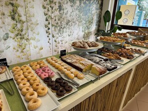 Free daily buffet breakfast - Csa Hotel Beach & Park (Bibbona)