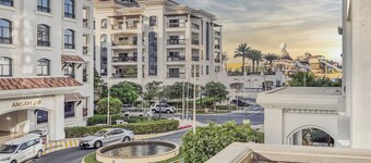 Cozy Golfside Studio