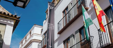 Façana frontal de l'allotjament