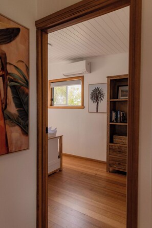 Interior - Bay Hideaway Stieglitz (Break O'Day)