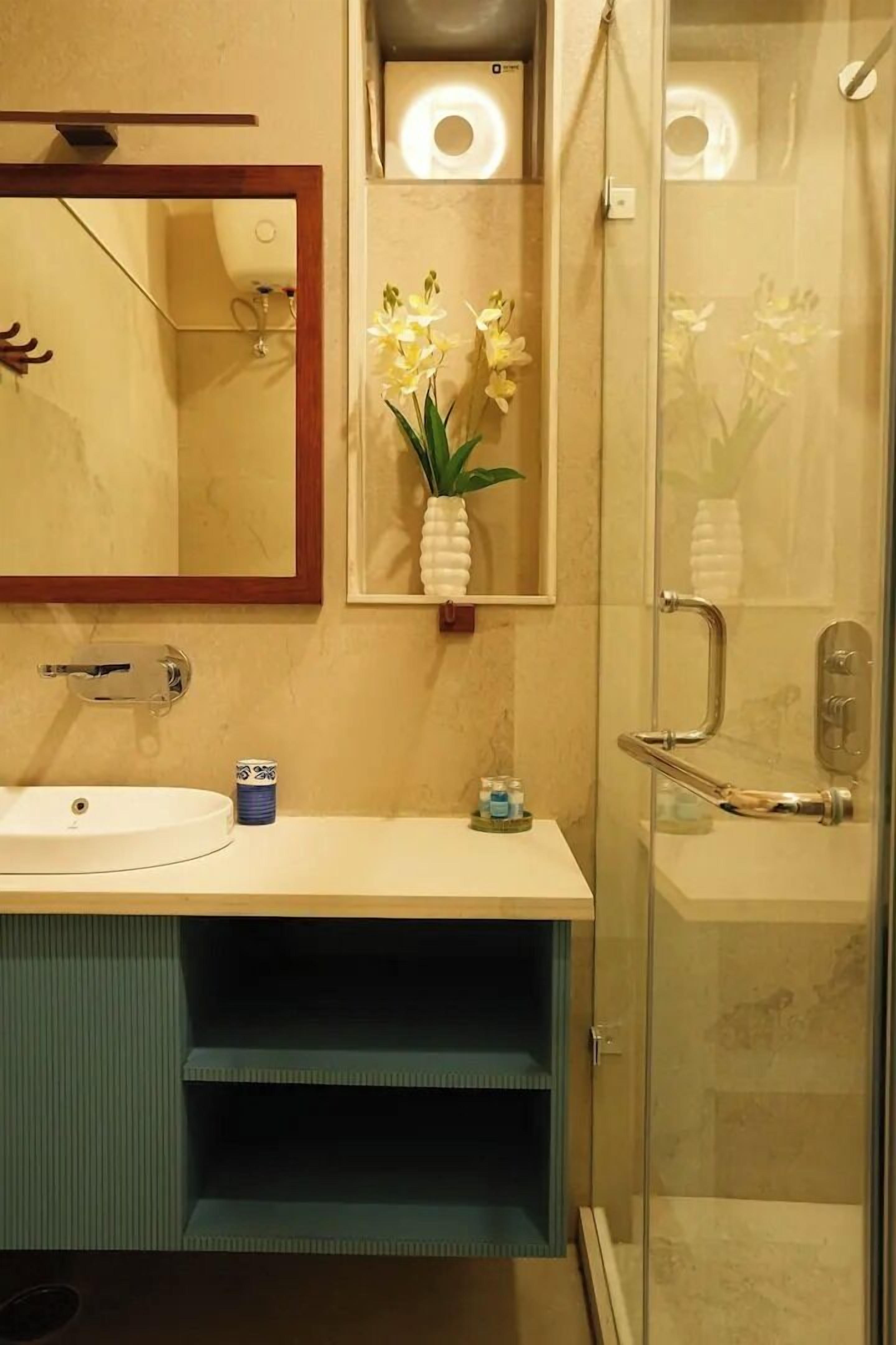 Douche, serviettes fournies