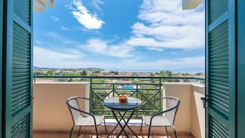 Classic Room, Sea View | Terrace/patio