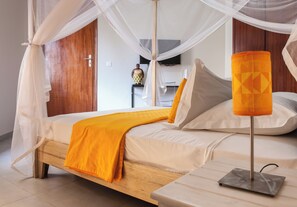 Basic Room | In-room safe, blackout drapes, soundproofing, free WiFi