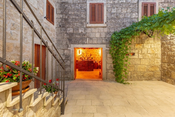 Restaurant - Konavle Apartments Zlatovisce (Konavle)