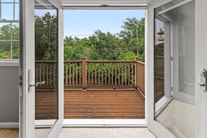 Interior - DT Indy near Convention Center (Indianapolis)