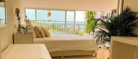 3 habitaciones, tabla de planchar con plancha, wifi y ropa de cama