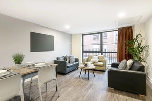 Single Room, Non Smoking | Shared kitchen facilities