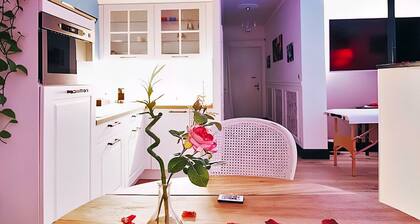 Dream Room | Jacuzzi, Sauna, Lit Ă eau