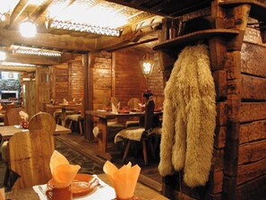 Restaurant - Pensiunea Ileana (Sibiu)