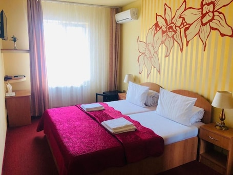In-room dining. Pensiunea Ileana