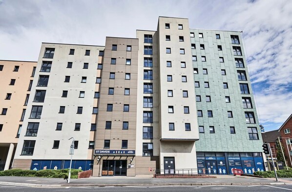 Front of property - Student Only St David's (Swansea)