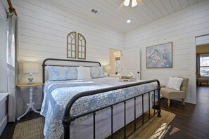 3 quartos, ferros/tábuas de passar roupa, Wi-Fi de cortesia