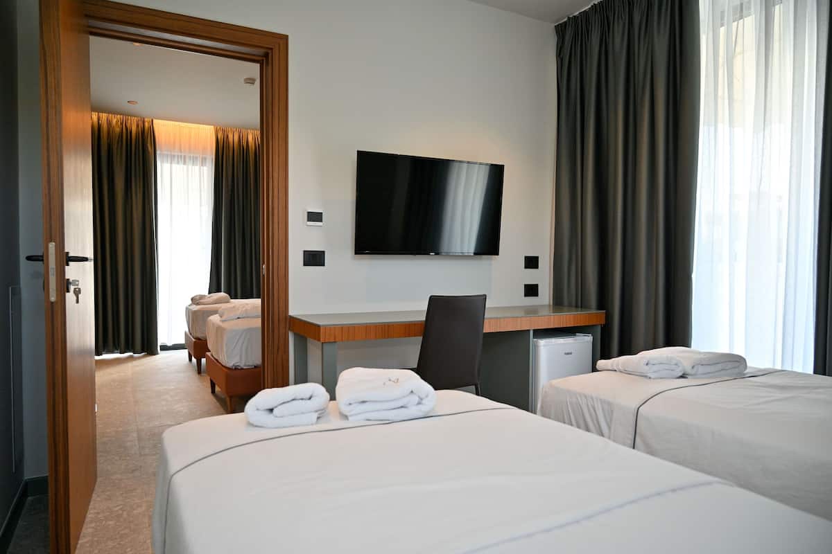 Superior Suite, Balcony, Sea View