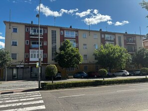 Exterior - PIO XII XXI - A - Modernity and comfort - Deluxe 1 bedroom apartment (Talavera de la Reina)