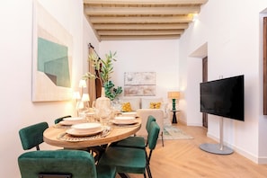Apartamento (2 Bedrooms) | Sala de estar