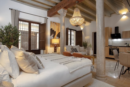 Apartment (1 Bedroom) | Living area