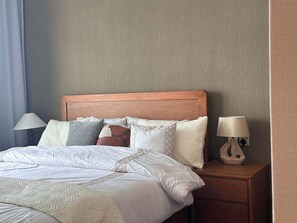 1 habitación, tabla de planchar con plancha, wifi y ropa de cama 