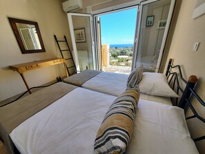 3 Schlafzimmer, Bügeleisen/Bügelbrett, Reisekinderbett, kostenloses WLAN