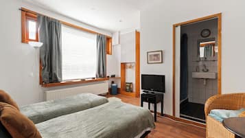 1 bedroom, WiFi, bed sheets