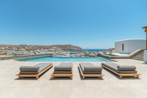 Seasonal outdoor pool