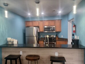 Fridge, microwave, oven, stovetop - Off the Hook! Stylish 2BD/2BA Condo, 1.5 Block to Beach, Walk to Everything, (Virginia Beach)