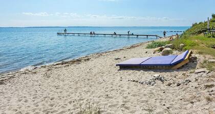 6 Person Holiday Park Home in Hesselager