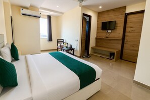Habitación ejecutiva | Escritorio, espacio para trabajar con laptop, camas extra y wifi gratis 
