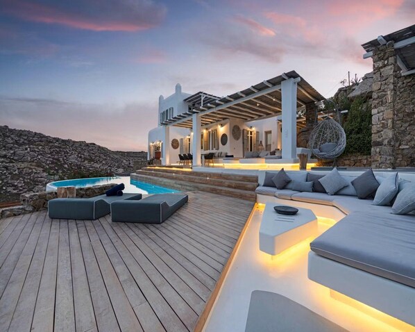 Villa | Terrace/patio