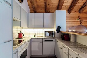 Apartment, 2 Schlafzimmer, Terrasse | Eigene Küche | Espressomaschine, Wasserkocher, Toaster, Gewürze